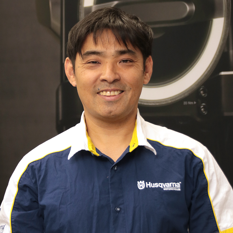 セールス＆メカニック：宮本和義