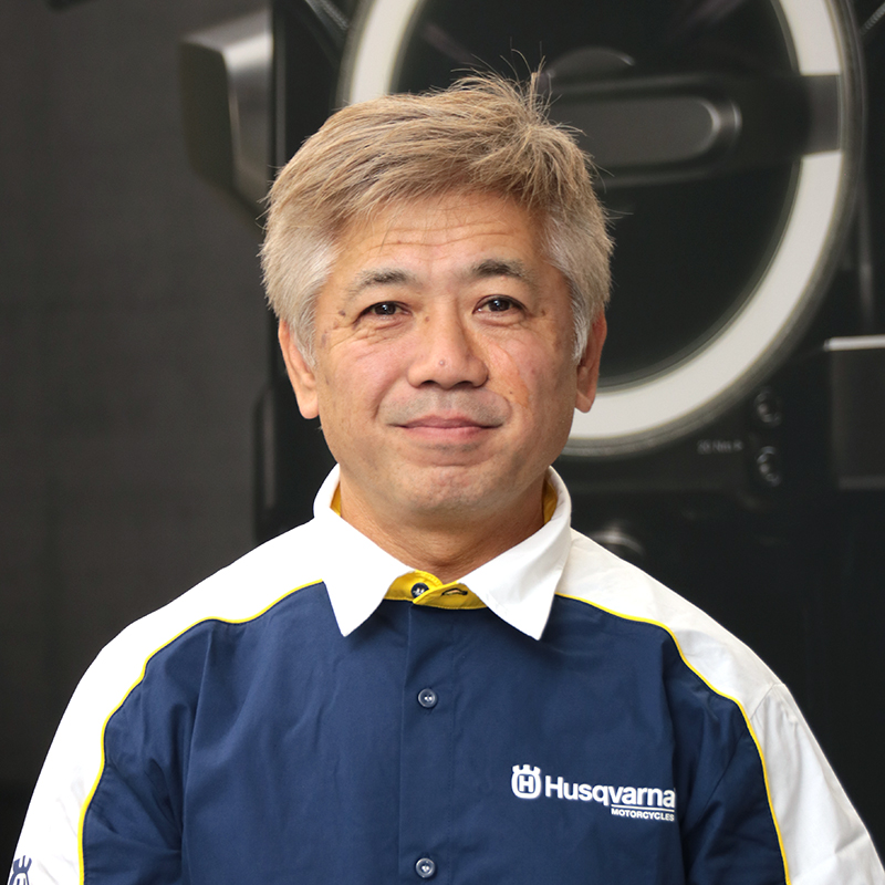 代表：吉井俊忠